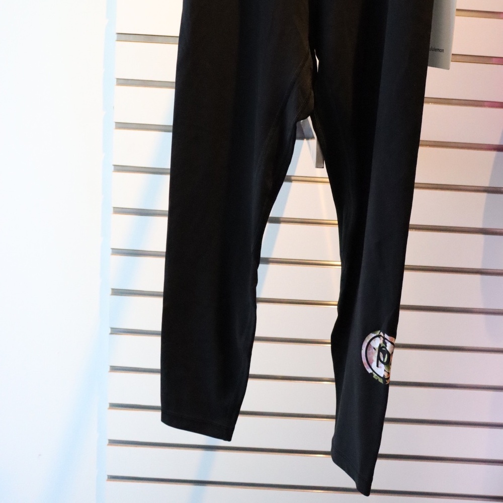 Align Floral Circle P Leggings - Picture 2 of 4